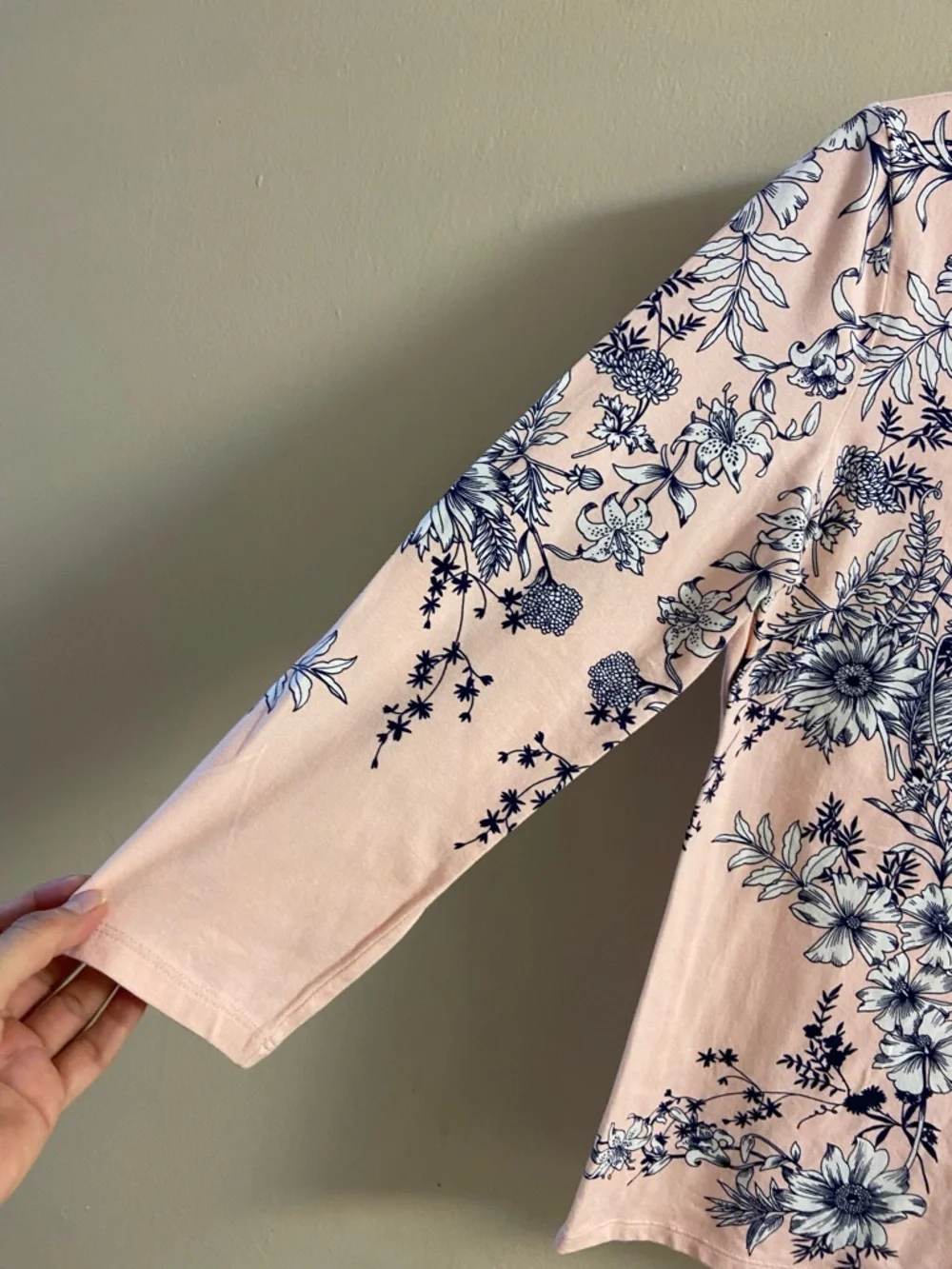 Talbots pink floral boat neck 3/4 sleeve tee Medium - Picture 6 of 7